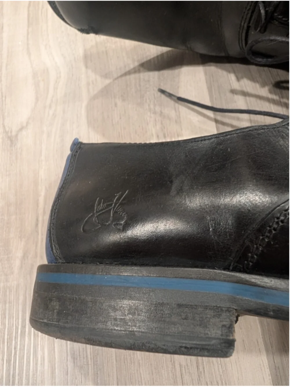John Fluevog | Dandy Beau Oxfords In Black/Blue